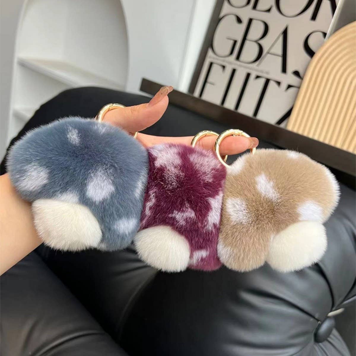 CUTE LITTLE MUSHROOM CAR KEYCHAIN BAG PENDANT_CWMM2533