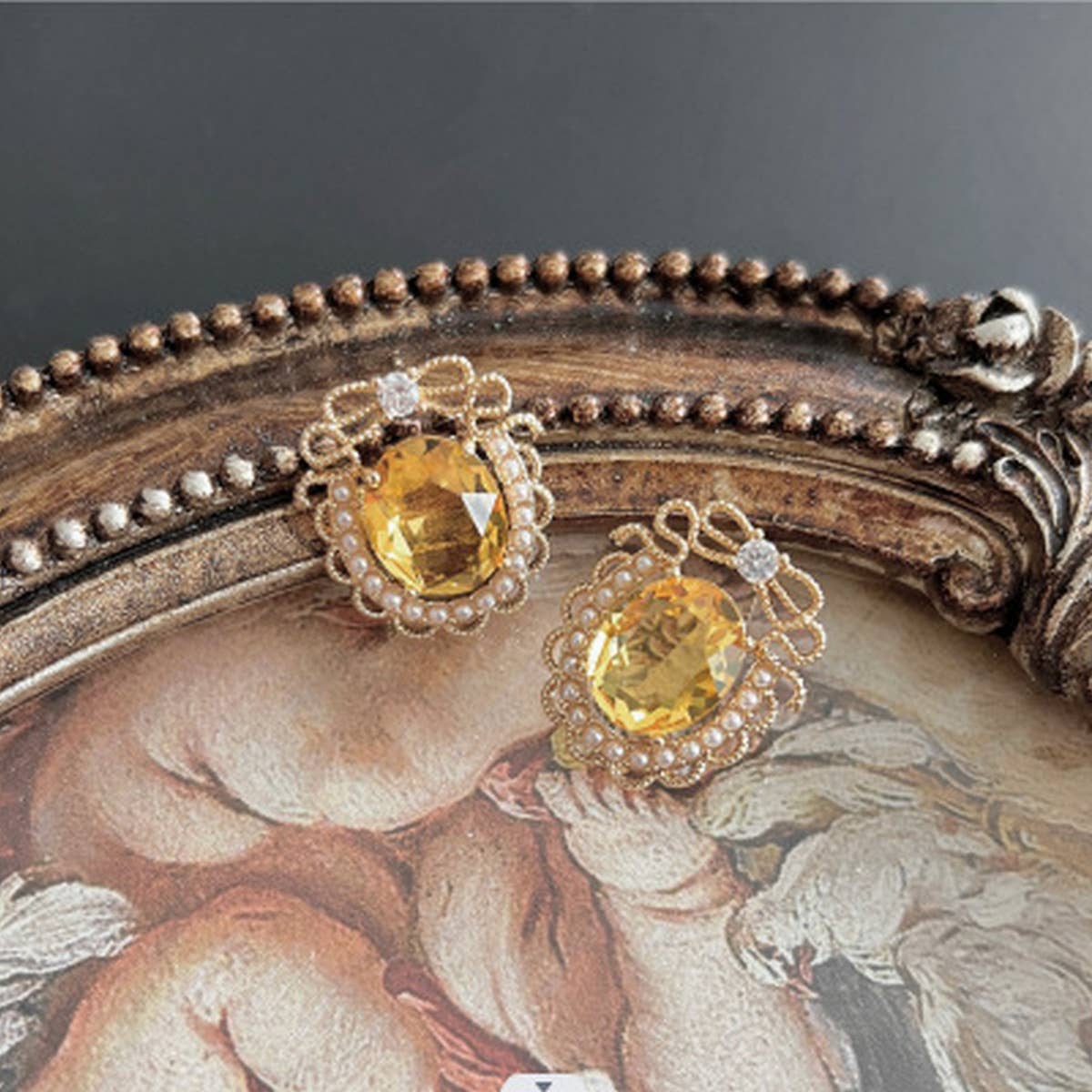 GORGEOUS LARGE CRYSTAL EARRINGS_CWAJE1408