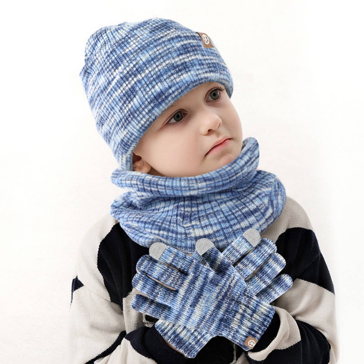 NEW WINTER CHILDRENS KNITTED THREE PIECE SUIT_CWMM2775