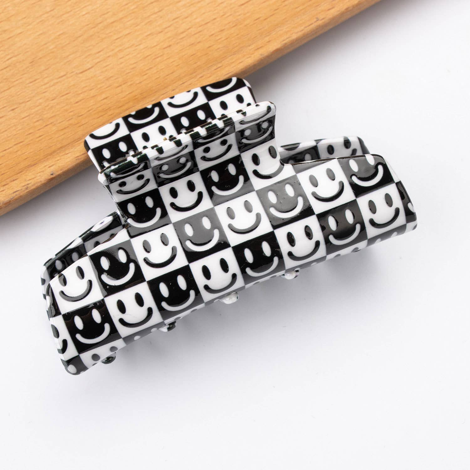 BLACK WHITE PLAID HAIR CLAW RETRO CHIC CLIP_CWAHA0312