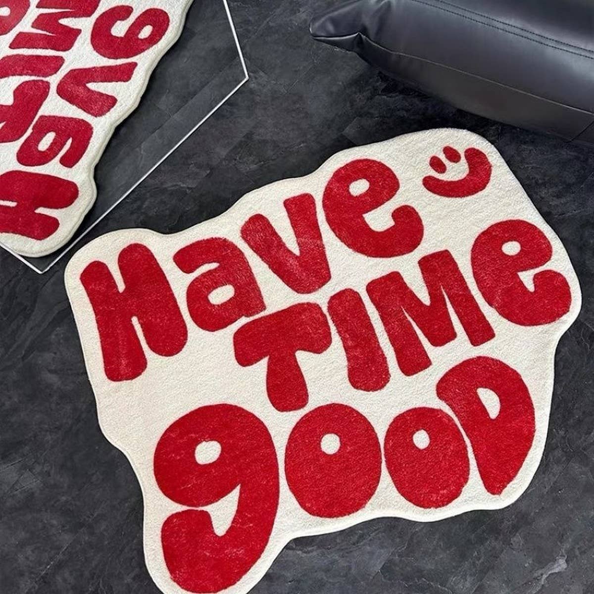 MINIMAL LETTER RUG IRREGULAR CUTE FLOOR MAT_CWMM7513