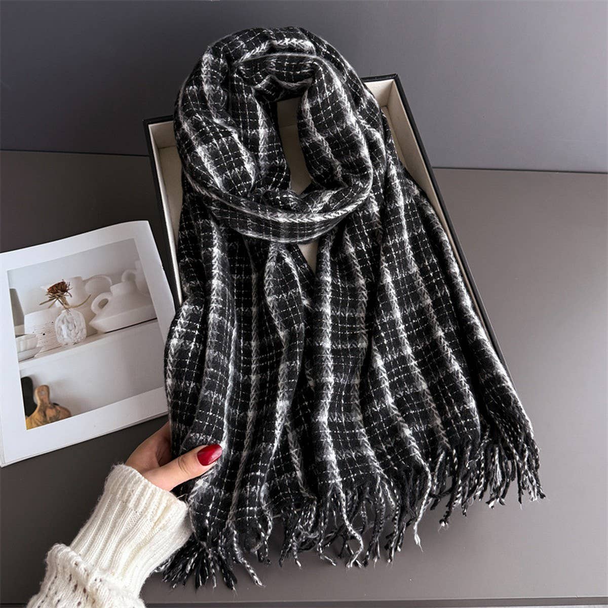 Vintage Plaid Winter Cashmere Feel Tassel Scarf_Cwasc03259