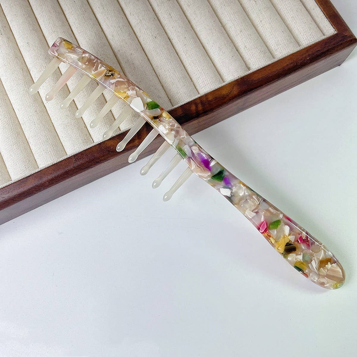 Vintage Wide Tooth Acetate Comb For Curly Hair_Cwmm6444
