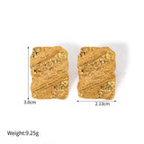 GOLD HAMMERED IRREGULAR EARRINGS_CWAHA0897