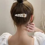 PEARL BEAR RABBIT RETRO HAIRPIN SIDECLIP BANGSCLIP_CWAHA4749