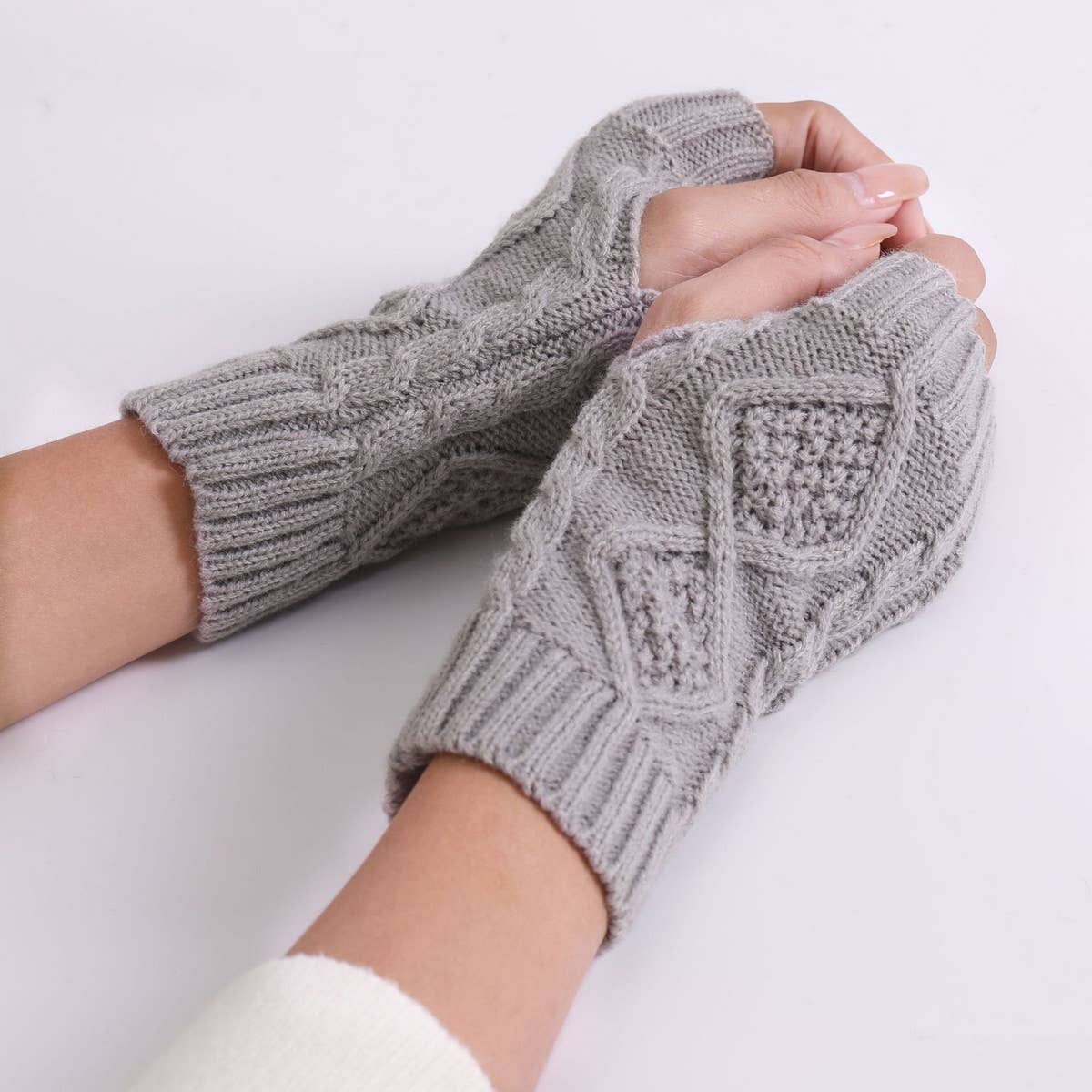 Diamond New Knitted Half Finger Gloves_Cwag0091