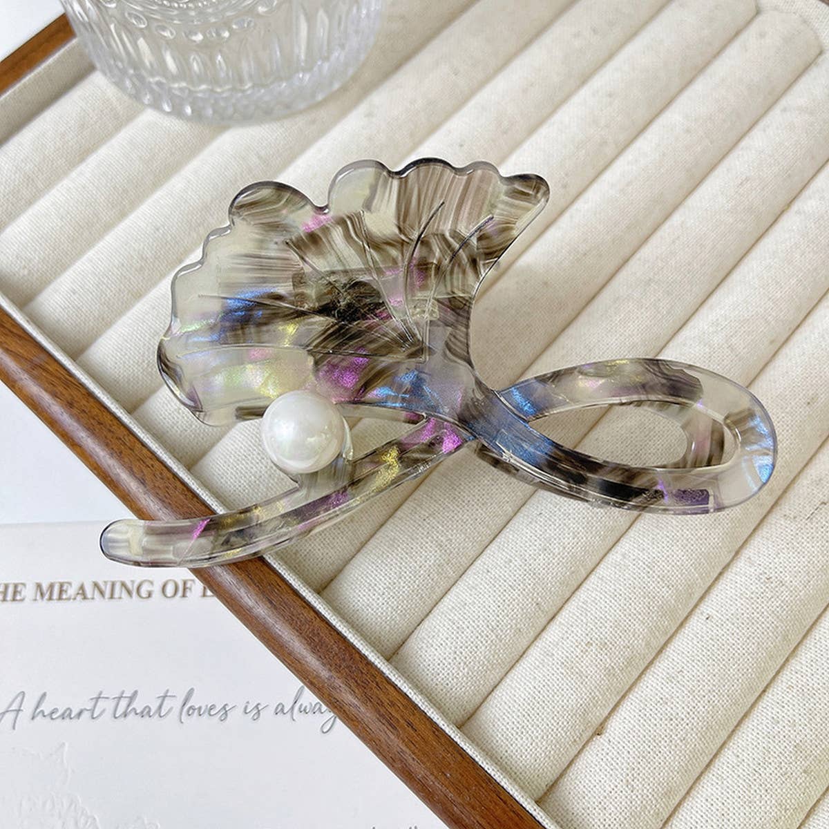 GINKGO LEAF PEARL HAIR CLAW ELEGANT FRENCH CLIP_CWAHA1347