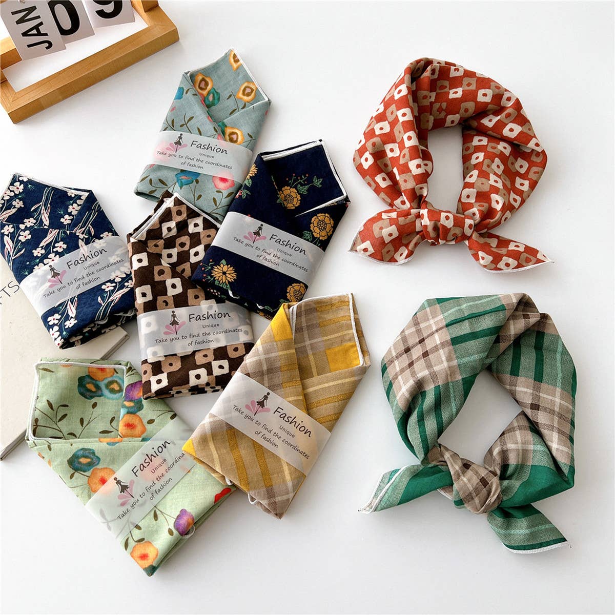 Cwasc2413_Temperament Scarf, Artistic Scarf