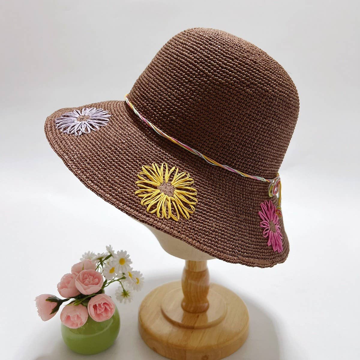 HIGH FASHION EMBROIDERED SUNFLOWER STRAW HAT_CWAH3590
