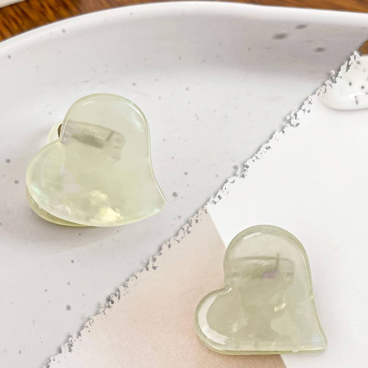 MINI HEART ACETATE CLAW CLIP ELEGANT SIDE CLIP_CWAHA0732