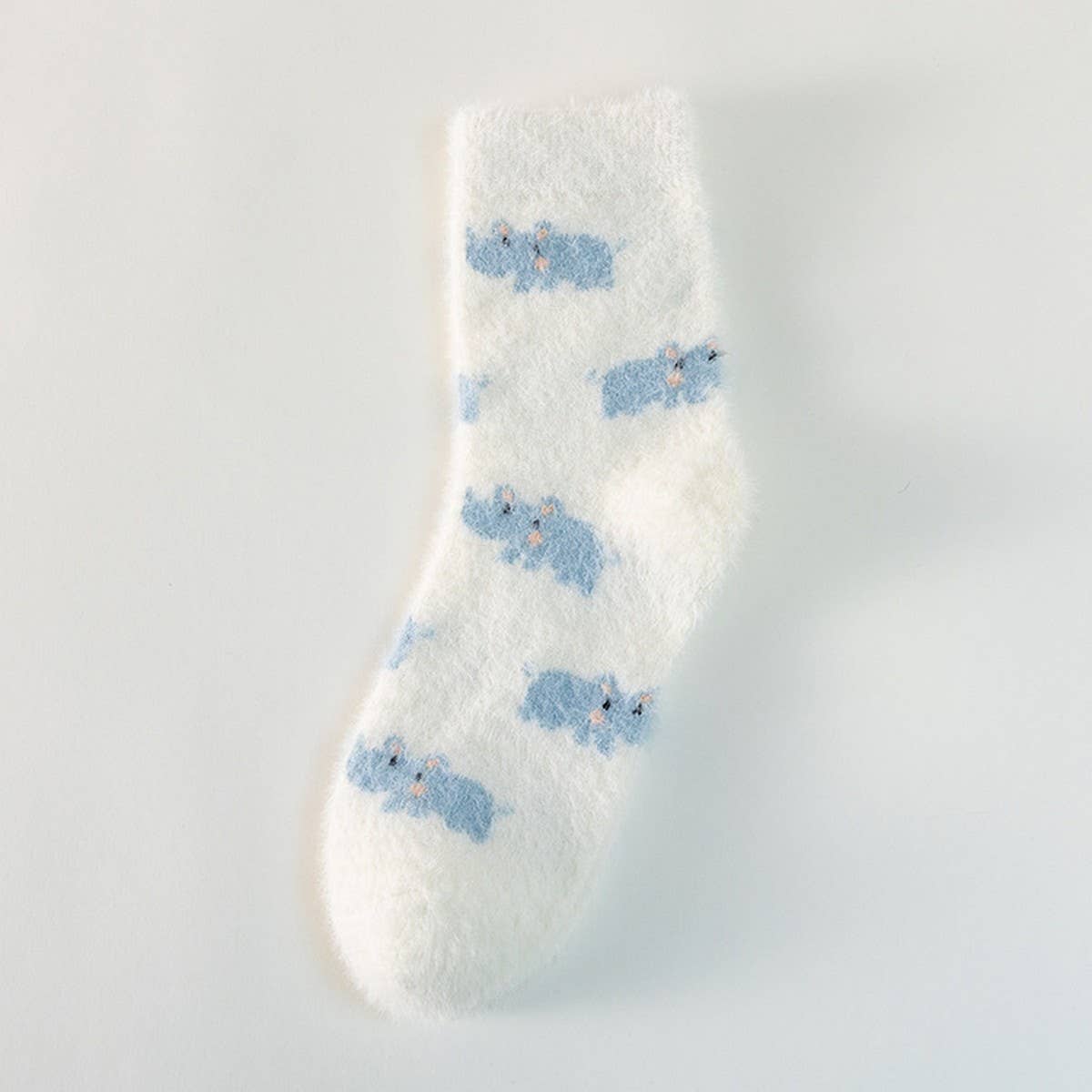 MID TUBE WINTER WARM CUTE PLUSH SNOW SOCKS_CWMS0791