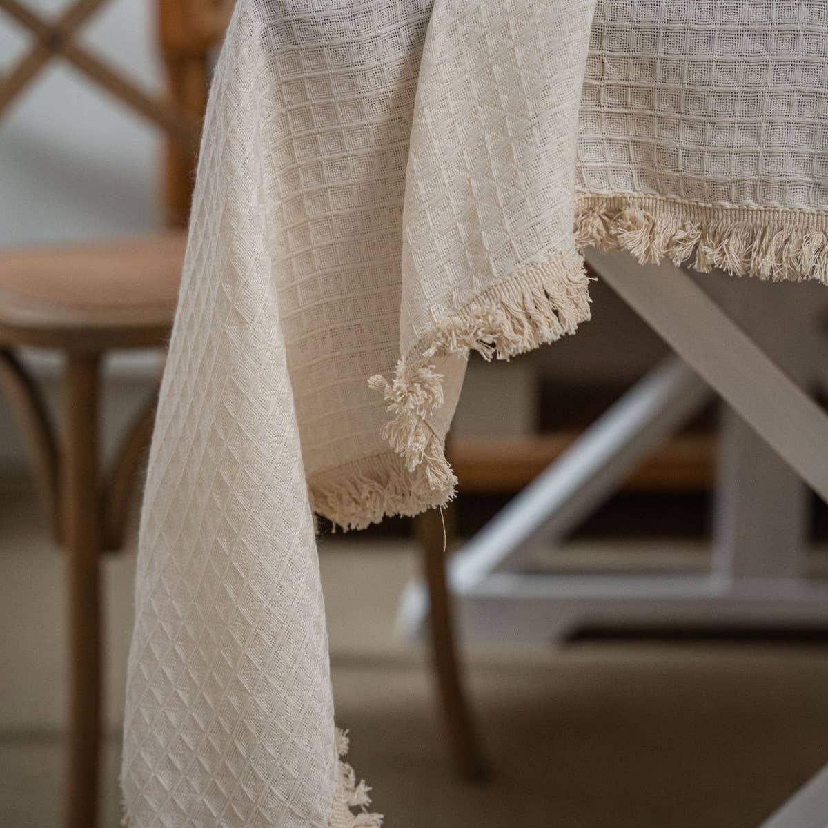 Waffle Tassel Solid Color Dining Table_Cwmm0971