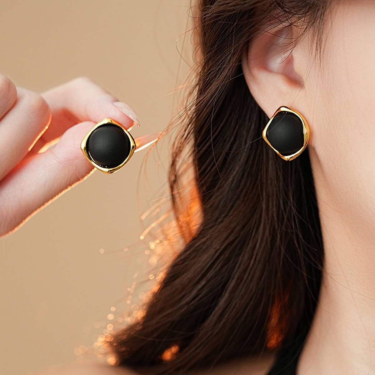 2024 NEW RETRO SQUARE SIMPLE EARRINGS_CWASC1334