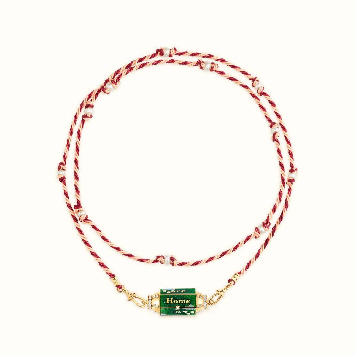 NICHE DESIGN GOLD PLATED PENDANT NECKLACE_CWMM3784