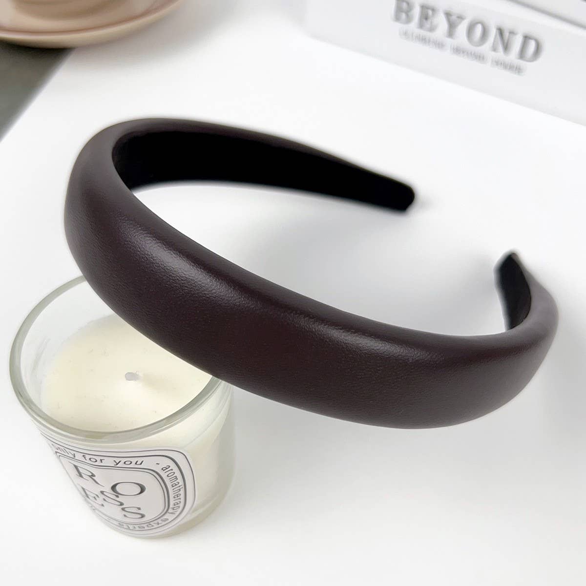 TEXTURED SOLID COLOR WIDE BRIM HIGH TOP HEADBAND_CWAHA2078