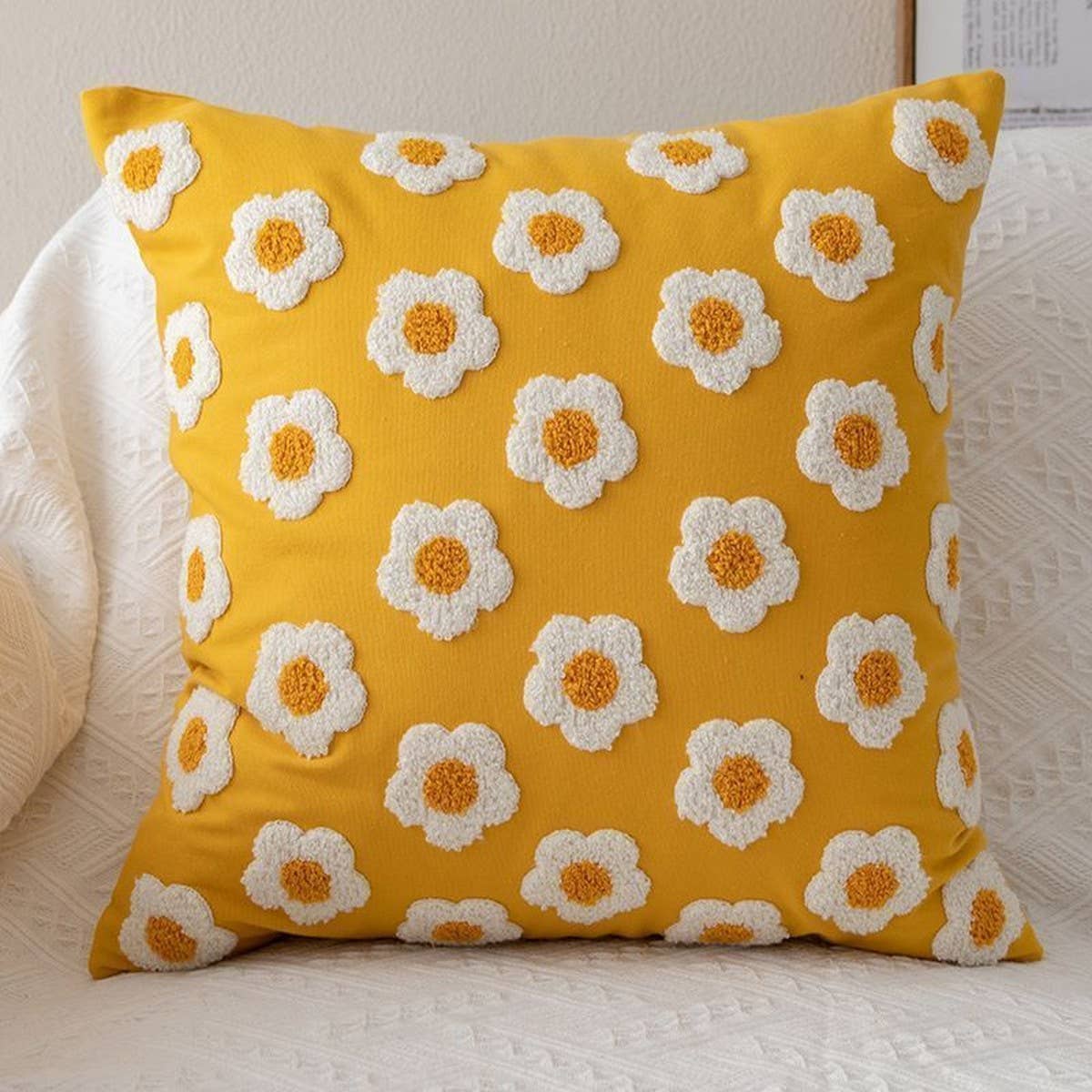 DAISY FLOWER PILLOW WITH INSERT FOR SOFA BED DECOR_CWMM7697