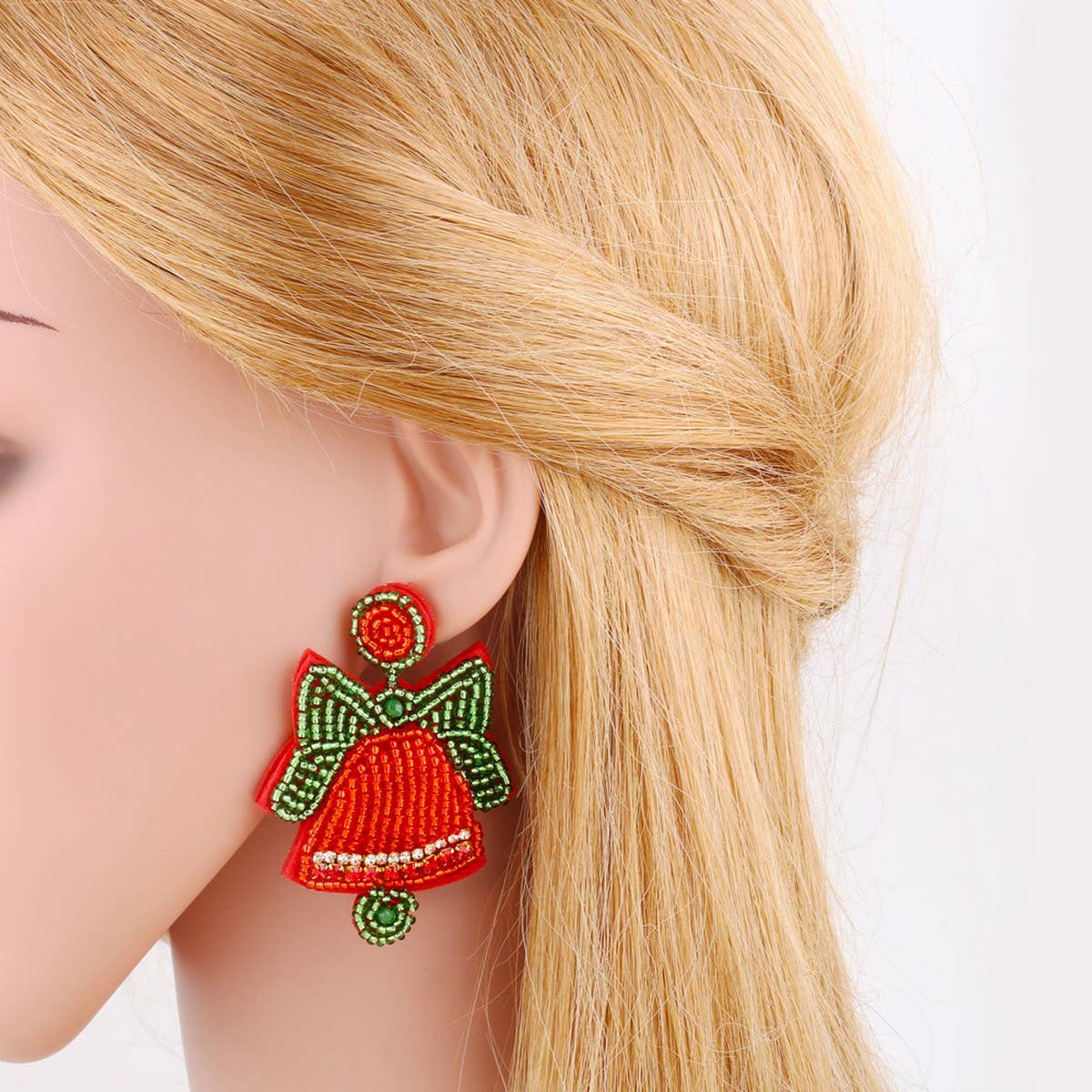 HANDMADE BEADED CHRISTMAS BELL EARRINGS_CWAJE1044