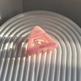 STRIPED TRIANGLE SIMPLE HAIRPIN_CWAHA2634