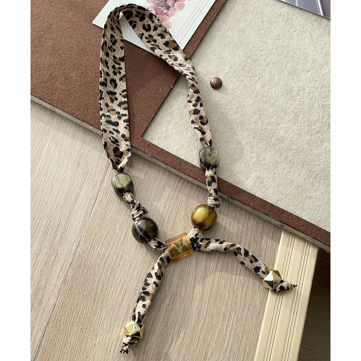 Leopard Beaded Silk Scarf Necklace Vintage_Cwaha08036