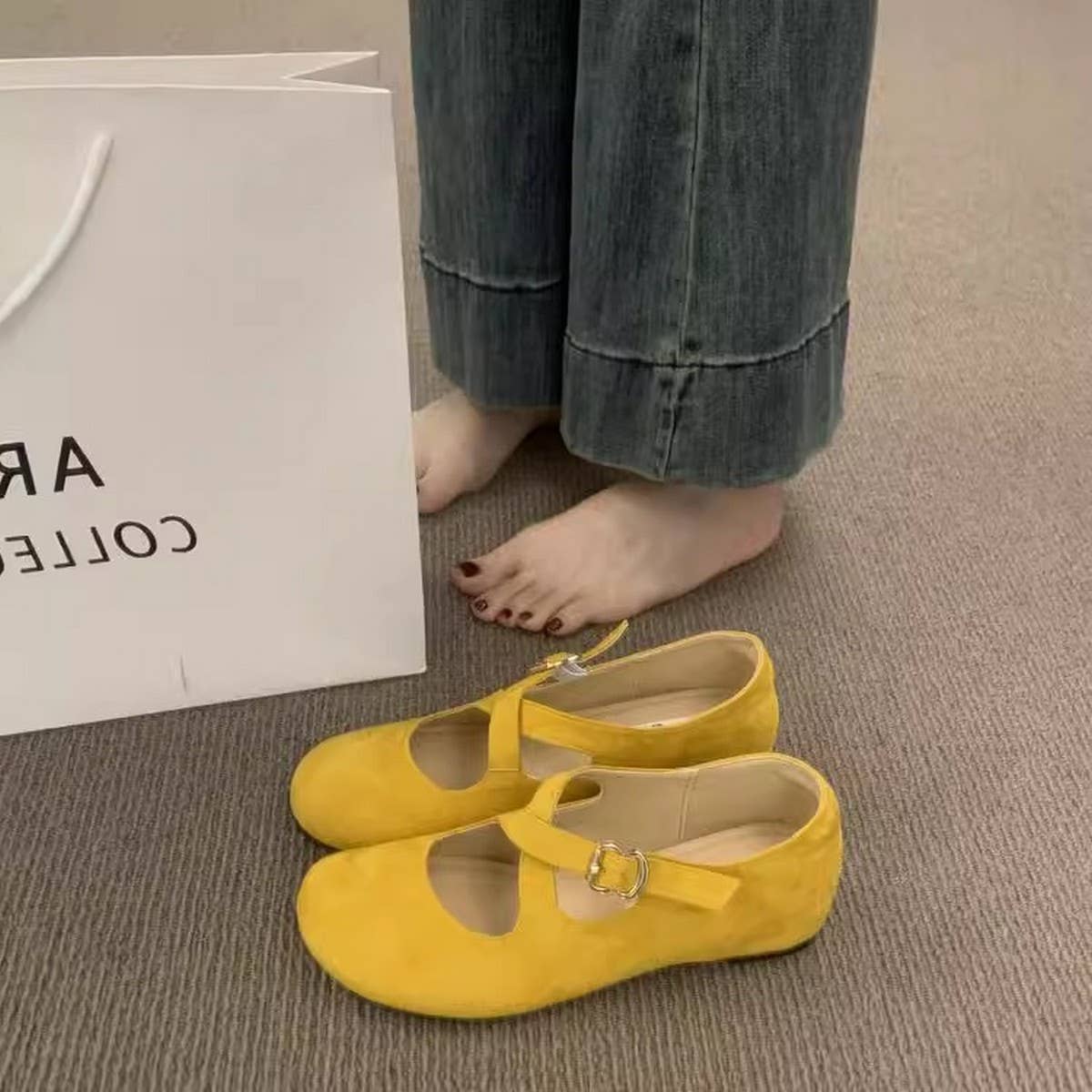 SUEDE CROSS STRAP WEDGE MARY JANE FLATS_CWSHF0129