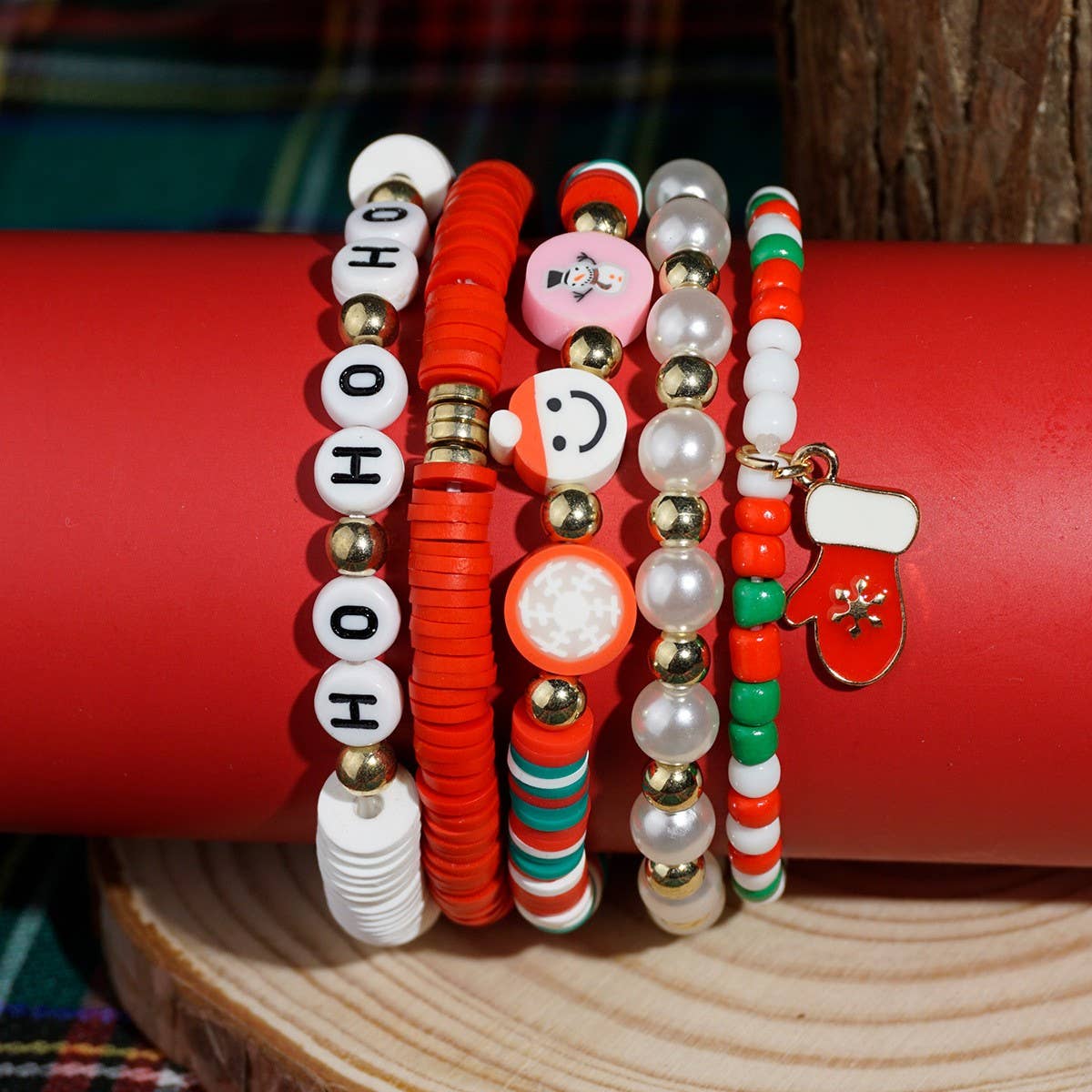 BEADED LETTER PEARL CHRISTMAS BRACELET COMBINATION_CWMM2618