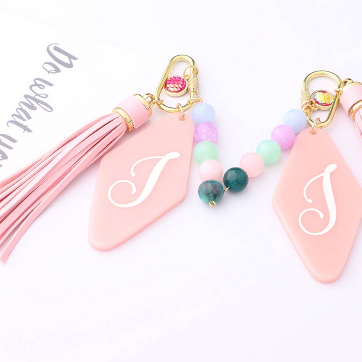 GEOMETRIC ACRYLIC LETTER BAG CHARM KEYCHAIN_CWMM7019