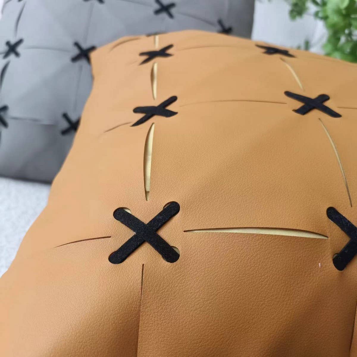 SIMPLE LEATHER SPLICING THROW PILLOW CASES_CWMM0242