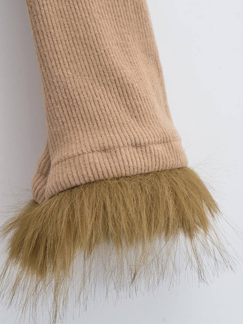 Woolly Patchwork Strap Slim-Fit V-Neck Cardigan