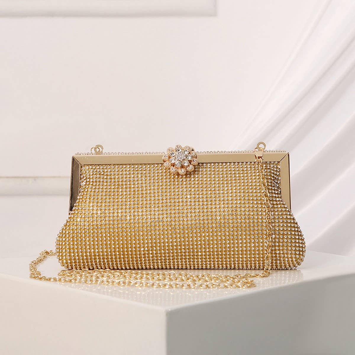 2024 NEW DIAMOND FLOWER CLUTCH_CWAB2494
