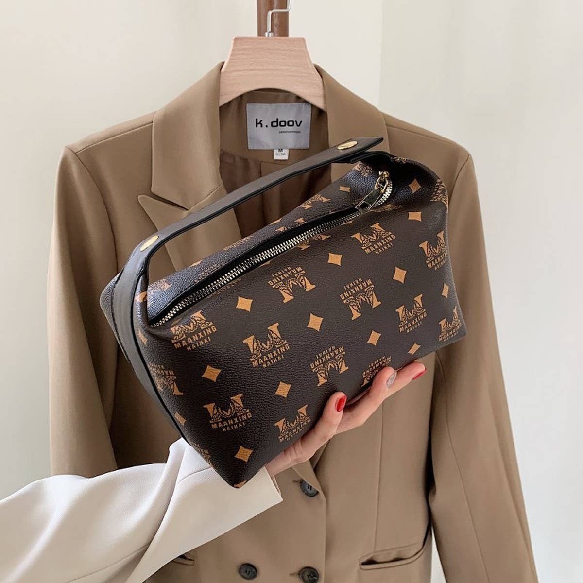 NEW ARRIVAL HIGH END FASHION PORTABLE COSMETIC BAG_CWAB4389