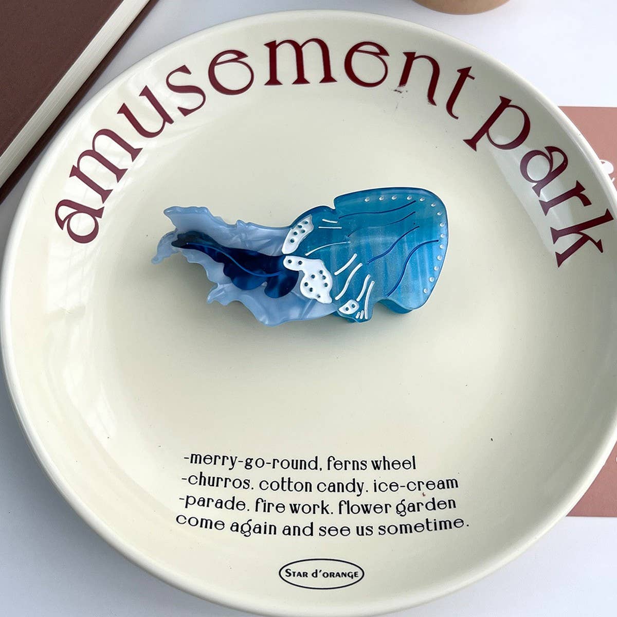 OCEAN JELLYFISH HAIR CLAW DOPAMINE COLOR CLIP_CWAHA5725