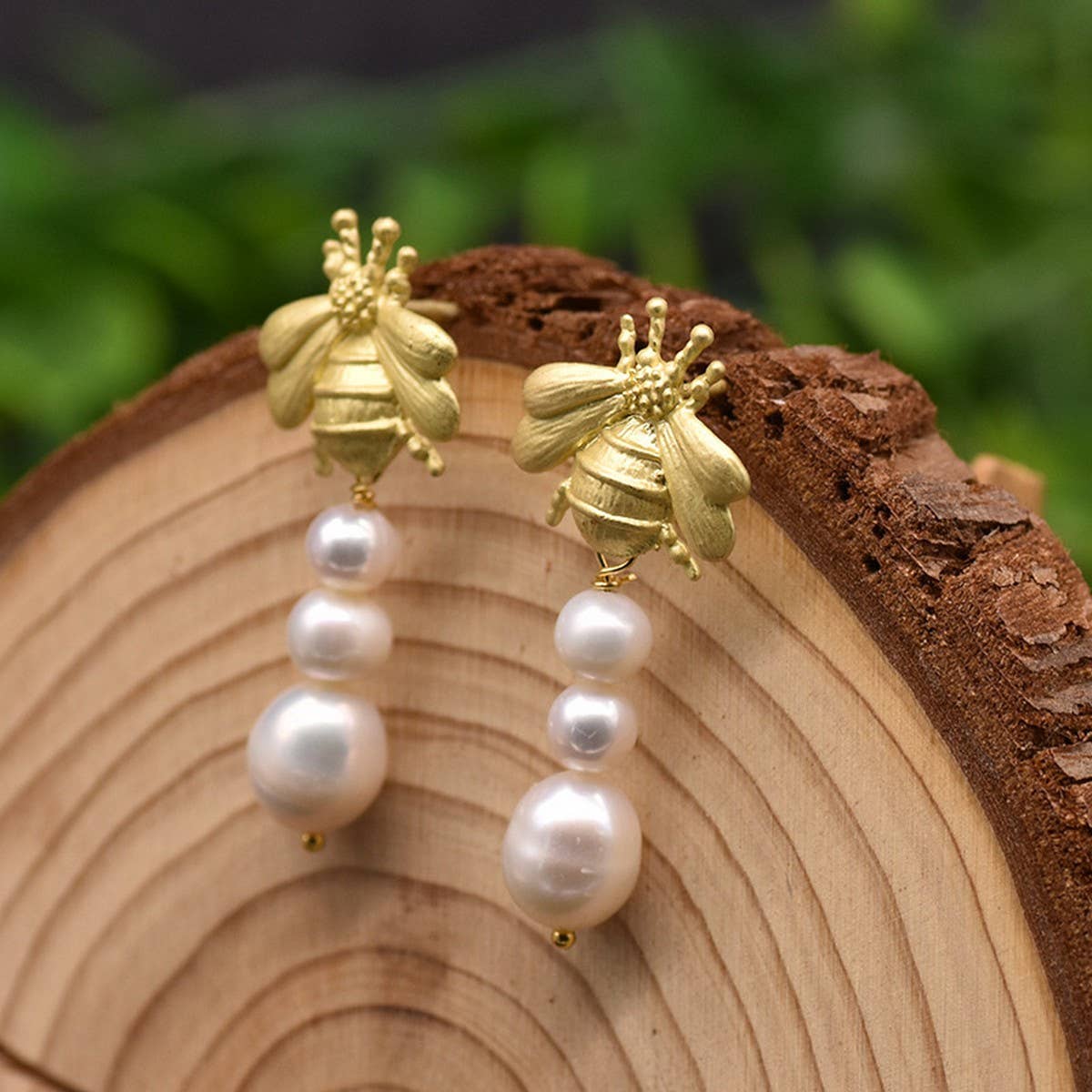 PREMIUM VINTAGE NATURAL FRESHWATER PEARL EARRINGS_CWAJE3769