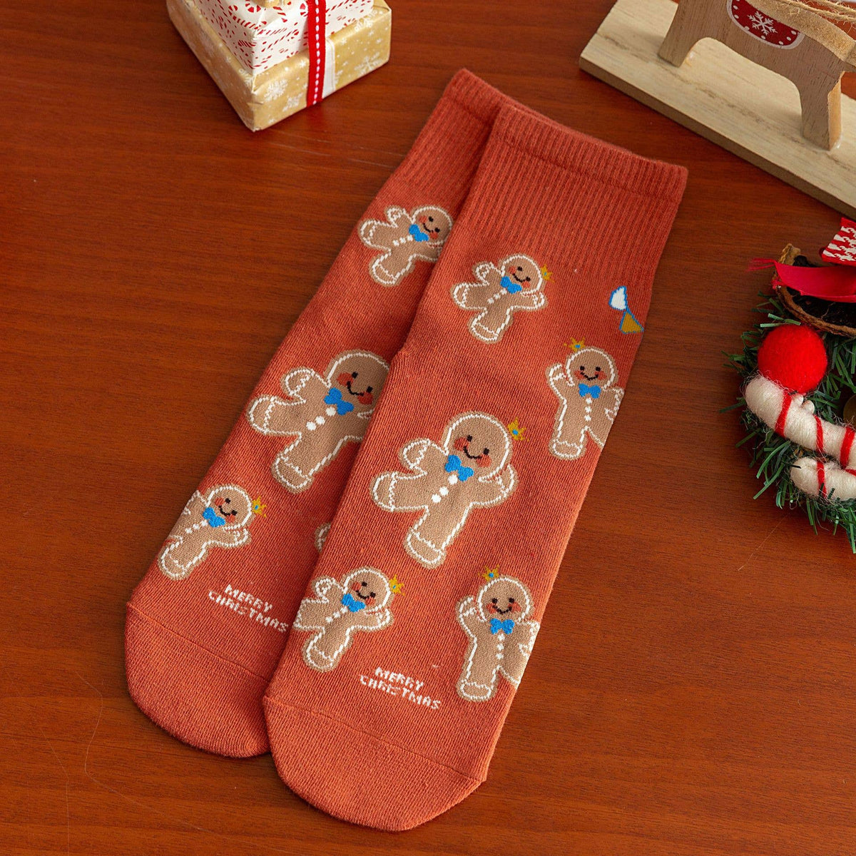 CHRISTMAS GIFTS SANTA CLAUS ELK PATTERN CREW SOCKS_CWMS1365