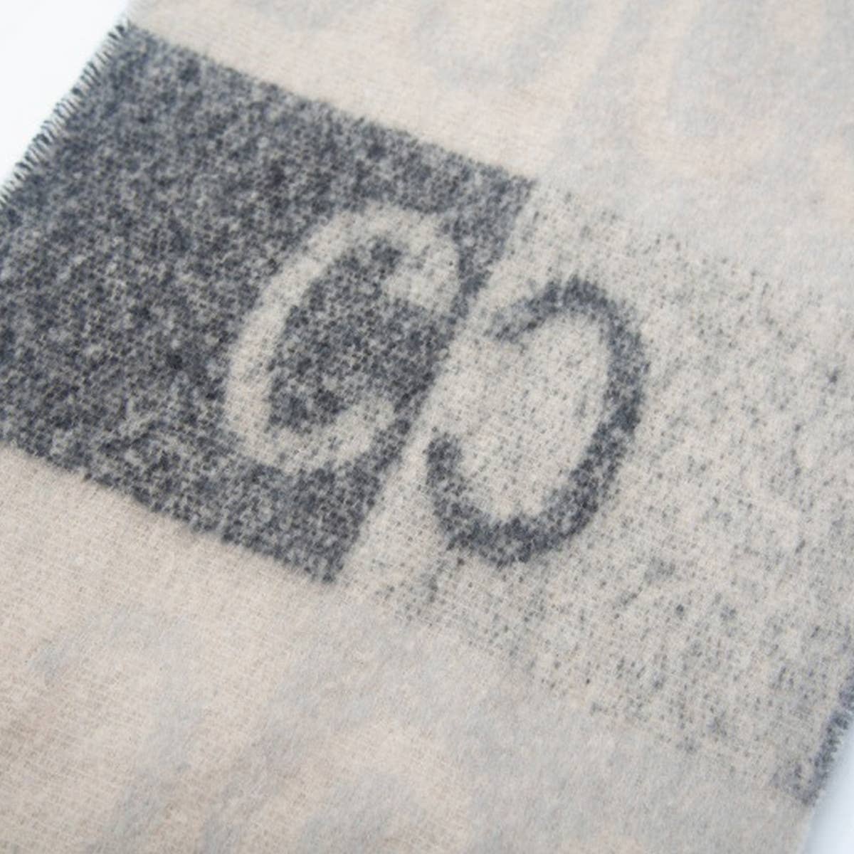 LETTER JACQUARD SCARF WINTER SHORT FRINGE WRAP_CWASC0863