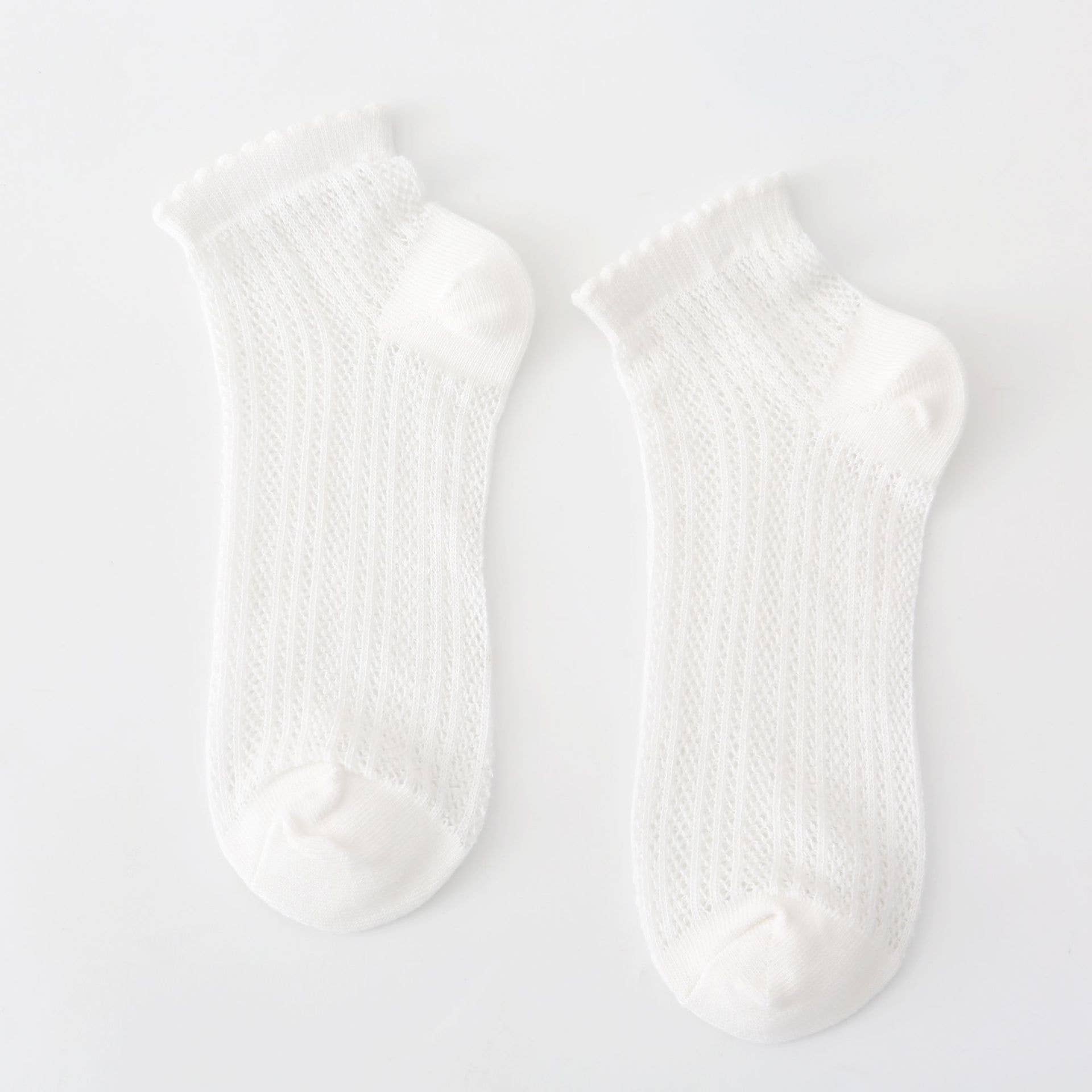 SOLID COLOR MESH BREATHABLE WOMENS ANKLE SOCKS_CWMS053