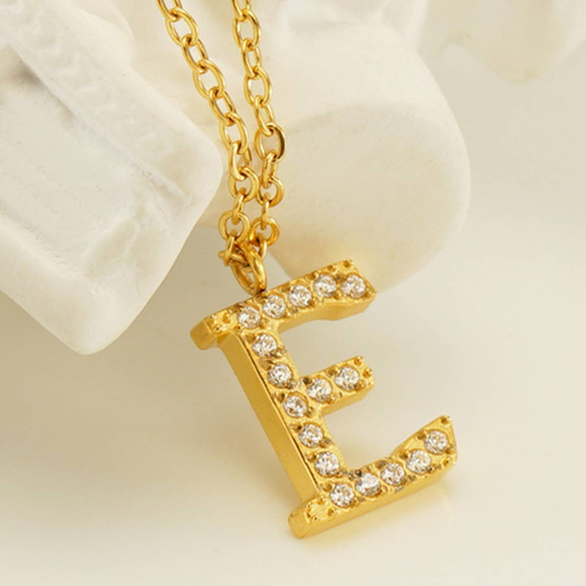 FASHION 26 LETTER DIAMOND PENDANT NECKLACE_CWAJE0684