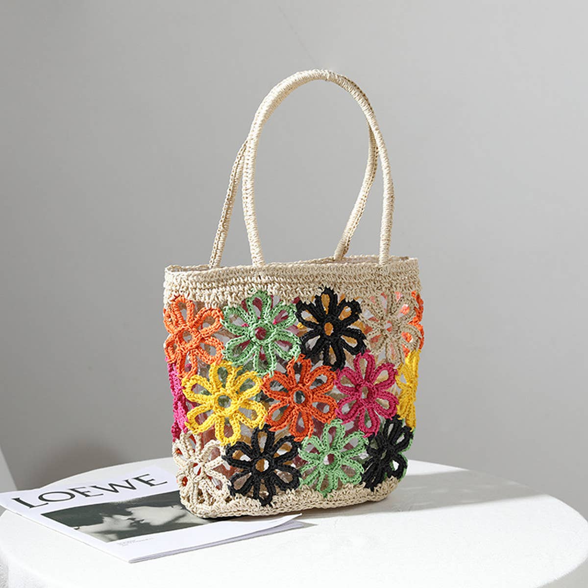 FRESH HOLLOW FLOWER HANDWOVEN BAG_CWAB1886