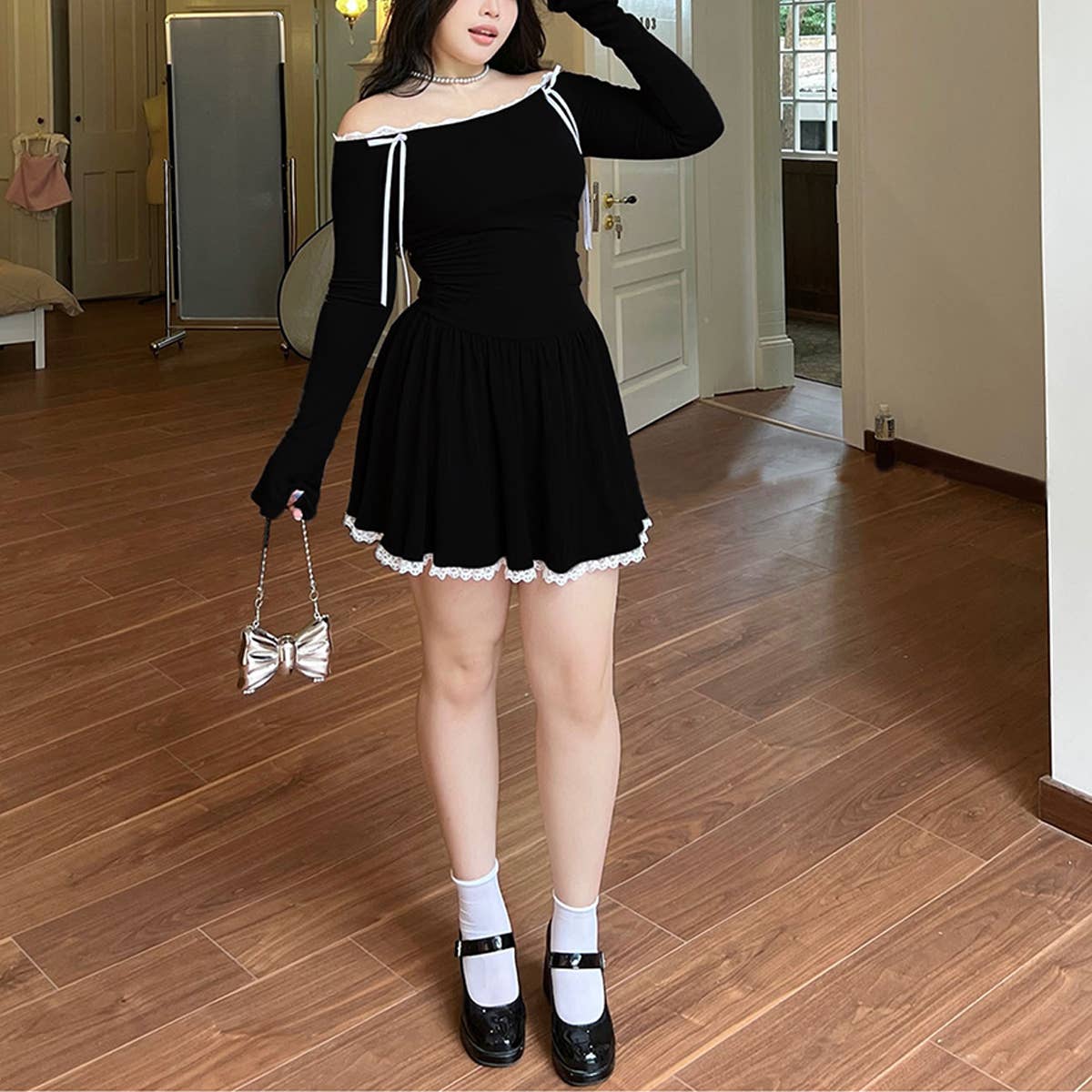 SEXY OFF SHOULDER LACE DRESS CURVY FIT_CWDSD8518