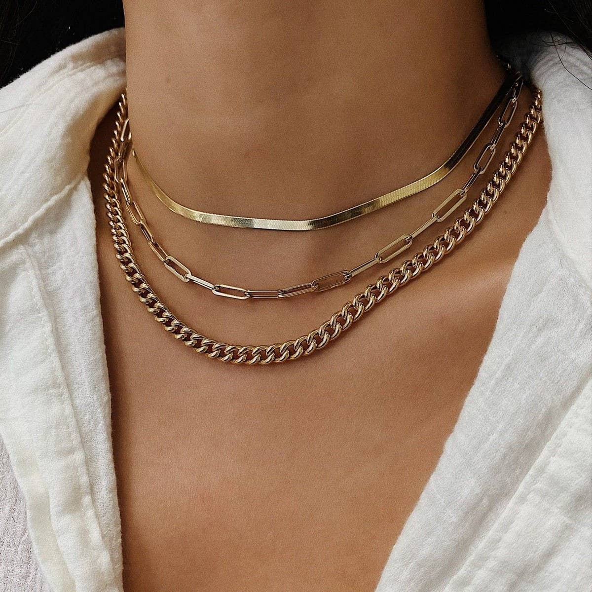 SNAKE CHAIN COMBINATION MULTI LAYERED NECKLACE_CWMM3621