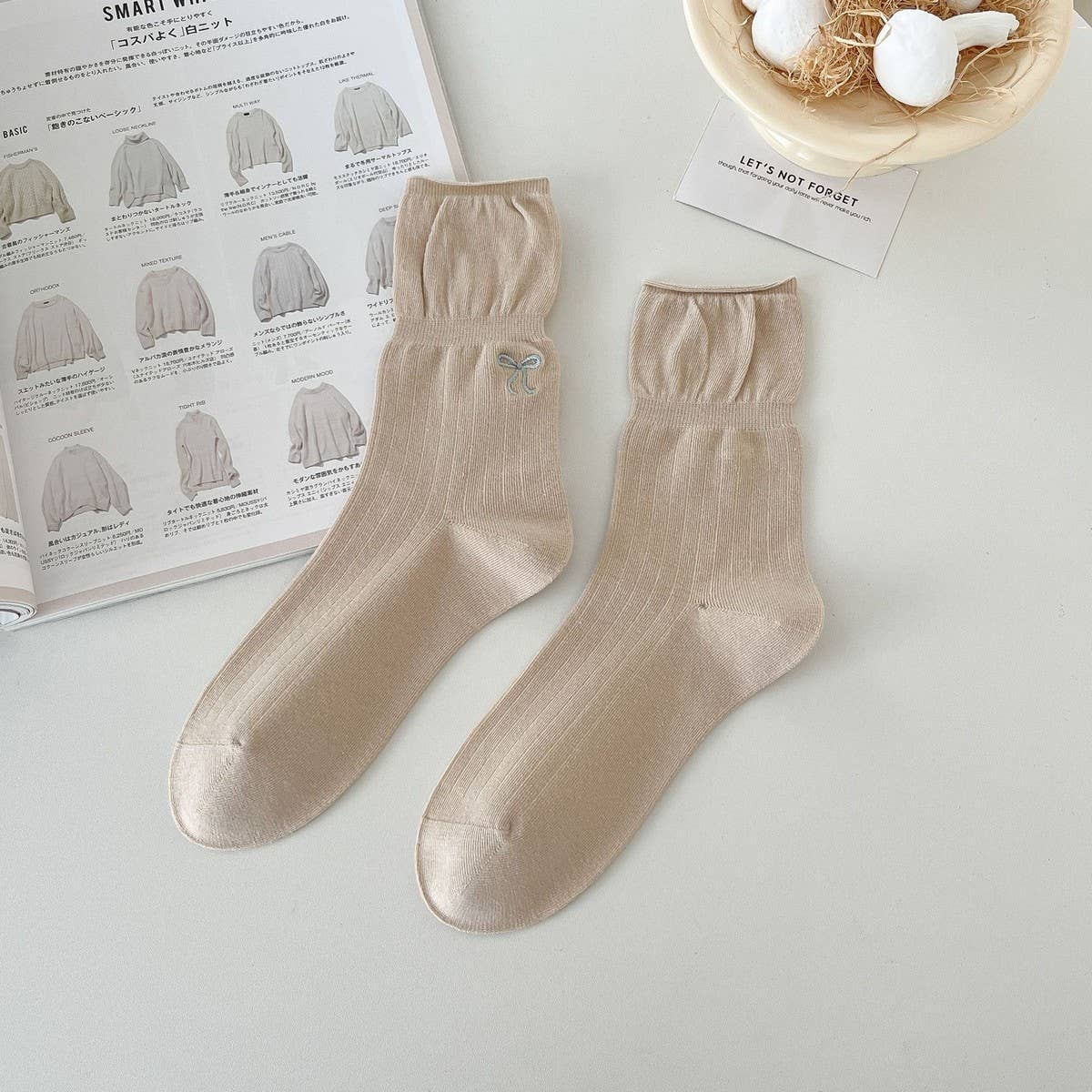 Women'S Versatile Embroidered Bow Boneless Socks_Cwms1366