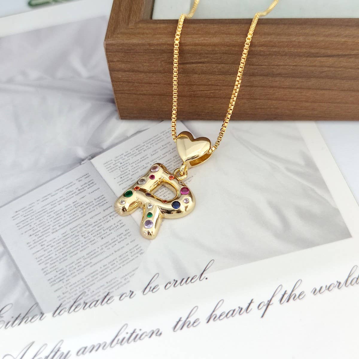 COLORFUL ZIRCONIA HEART LETTER PENDANT NECKLACE_CWMM5875