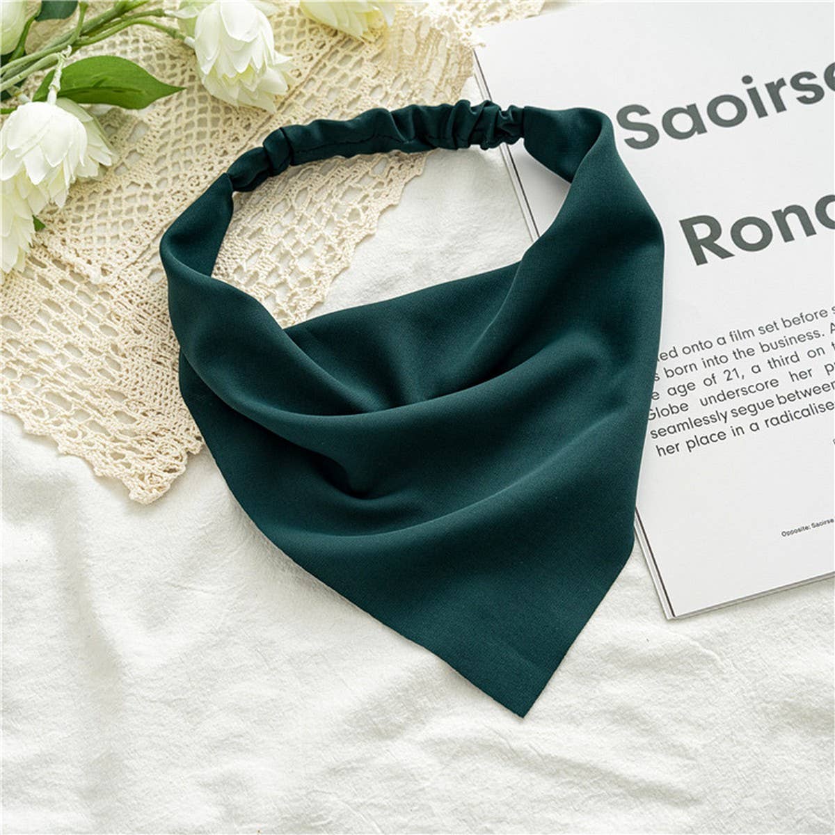 SOLID COLOR CHIFFON TRIANGLE SCARF HAIRACCESSORIES_CWAHA4154