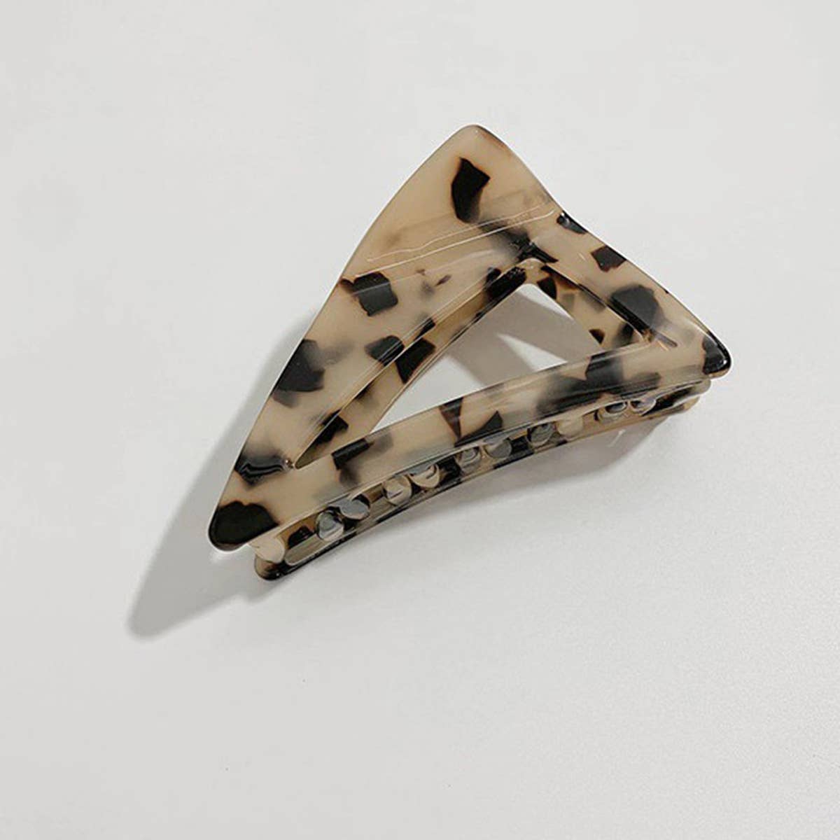 Hollow Triangle Light Luxury Temperament Hairpin