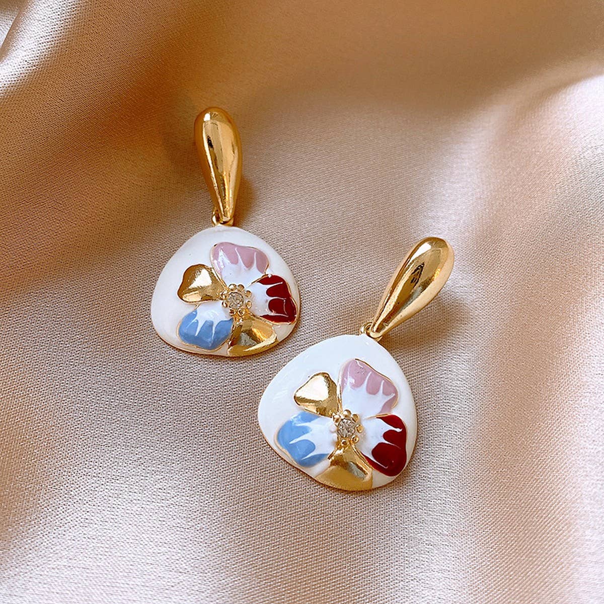 RETRO WATER DROP FLOWER PERSONALIZED EARRINGS_CWAJE2337