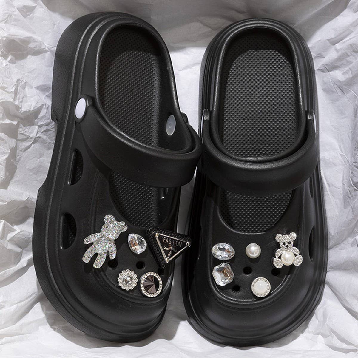 CUTE NON SLIP AND ODOR RESISTANT HOLE SANDALS_CWSHS0810