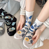 RETRO NICHE DESIGN PRINTED FLOWER SOCKS_CWMS0957
