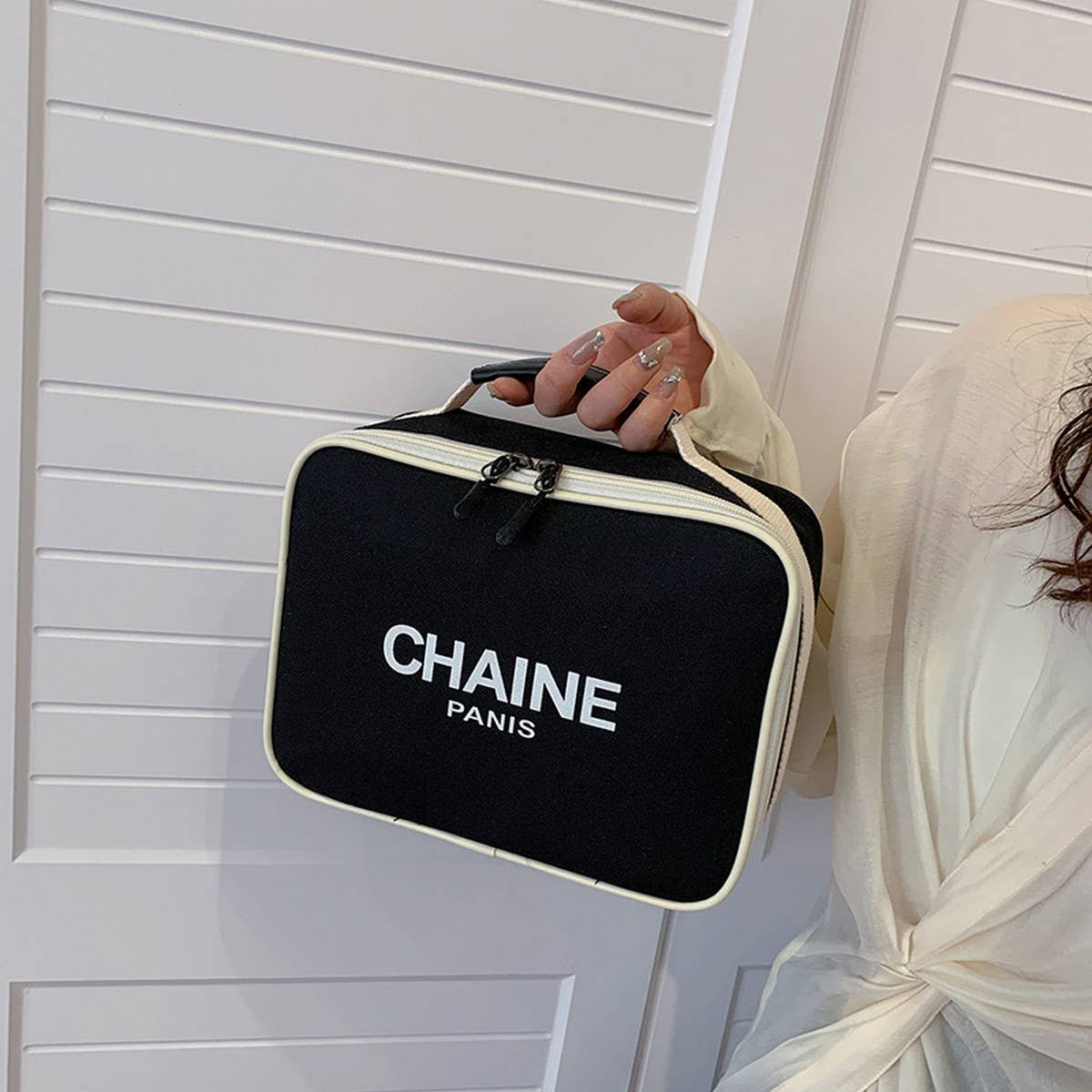 NEW FASHION PORTABLE LARGE CAPACITY COSMETIC BAG_CWAB4387