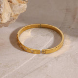 Zircon Heart Open Cuff In Titani Steel_Cwaje4869