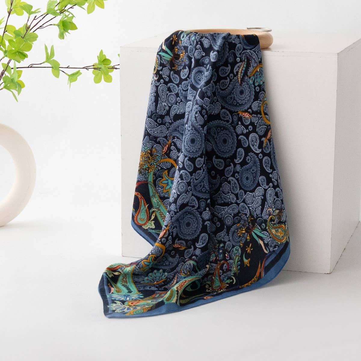 Vintage Cashew Flower Small Square Scarf_Cwasc0935