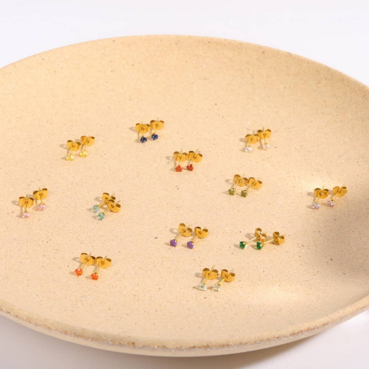 DECEMBER BIRTHSTONE STUD EARRINGS 18K ZIRCON_CWAJE5040